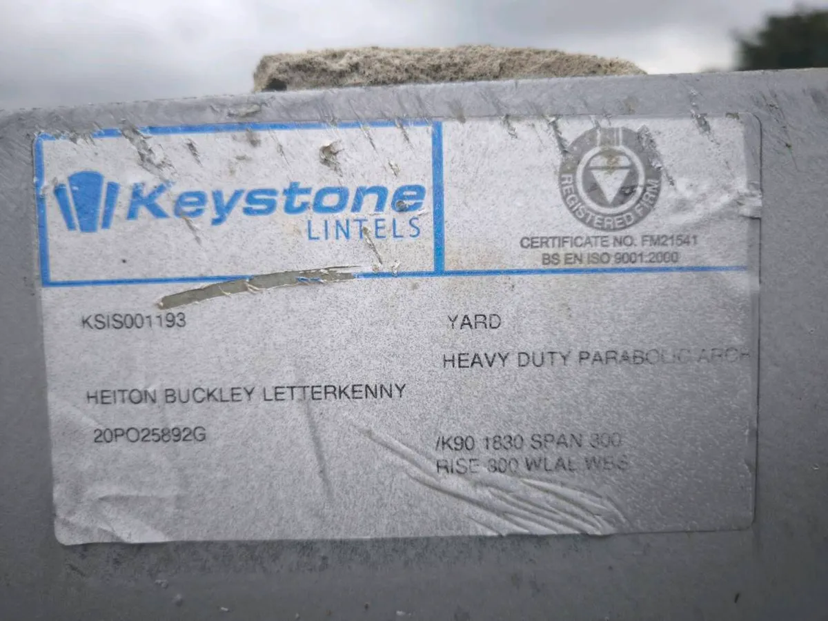 Keystone lintels - Image 3