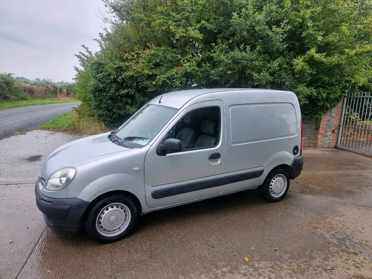 Nissan Kubistar cvrt 8/27 - Image 1