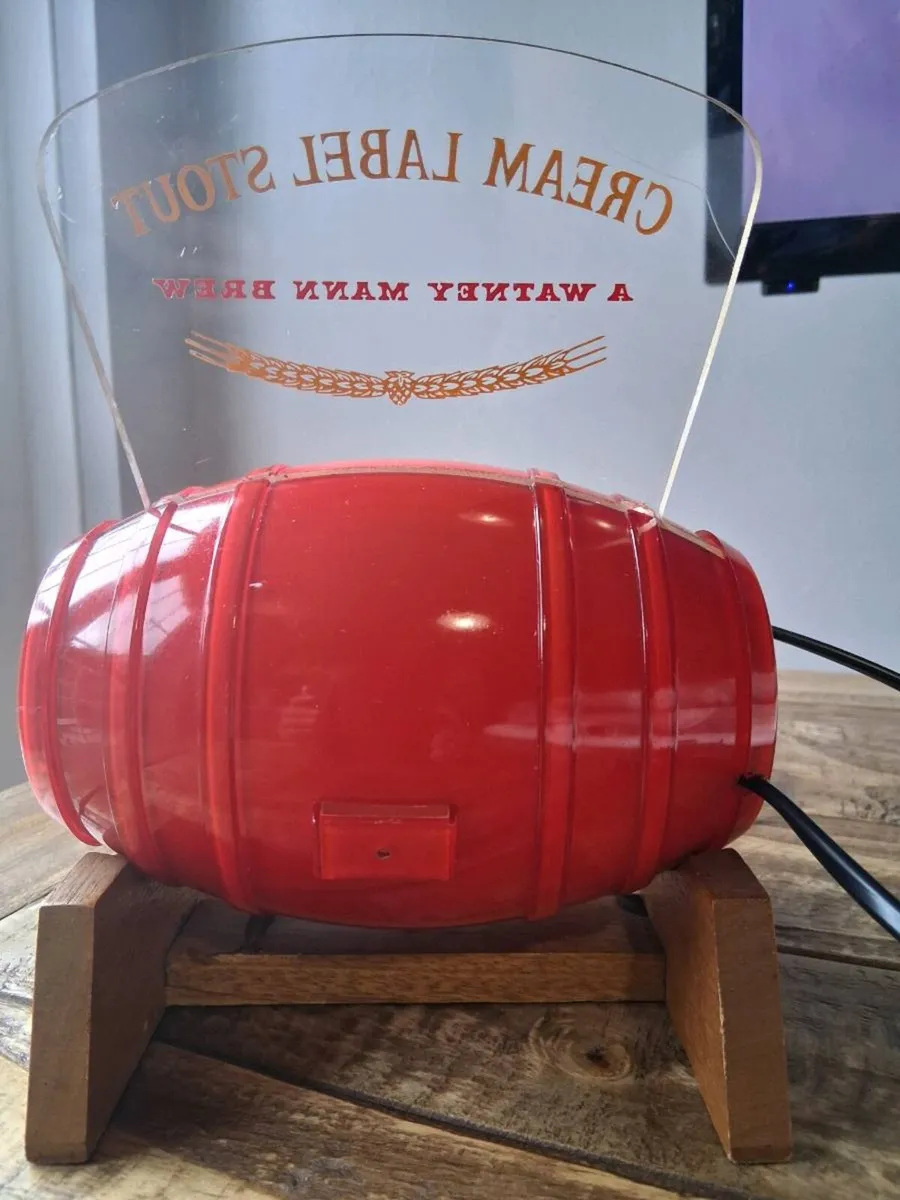 1960s WATNEYS RED BARREL 240v Lamp - Image 4