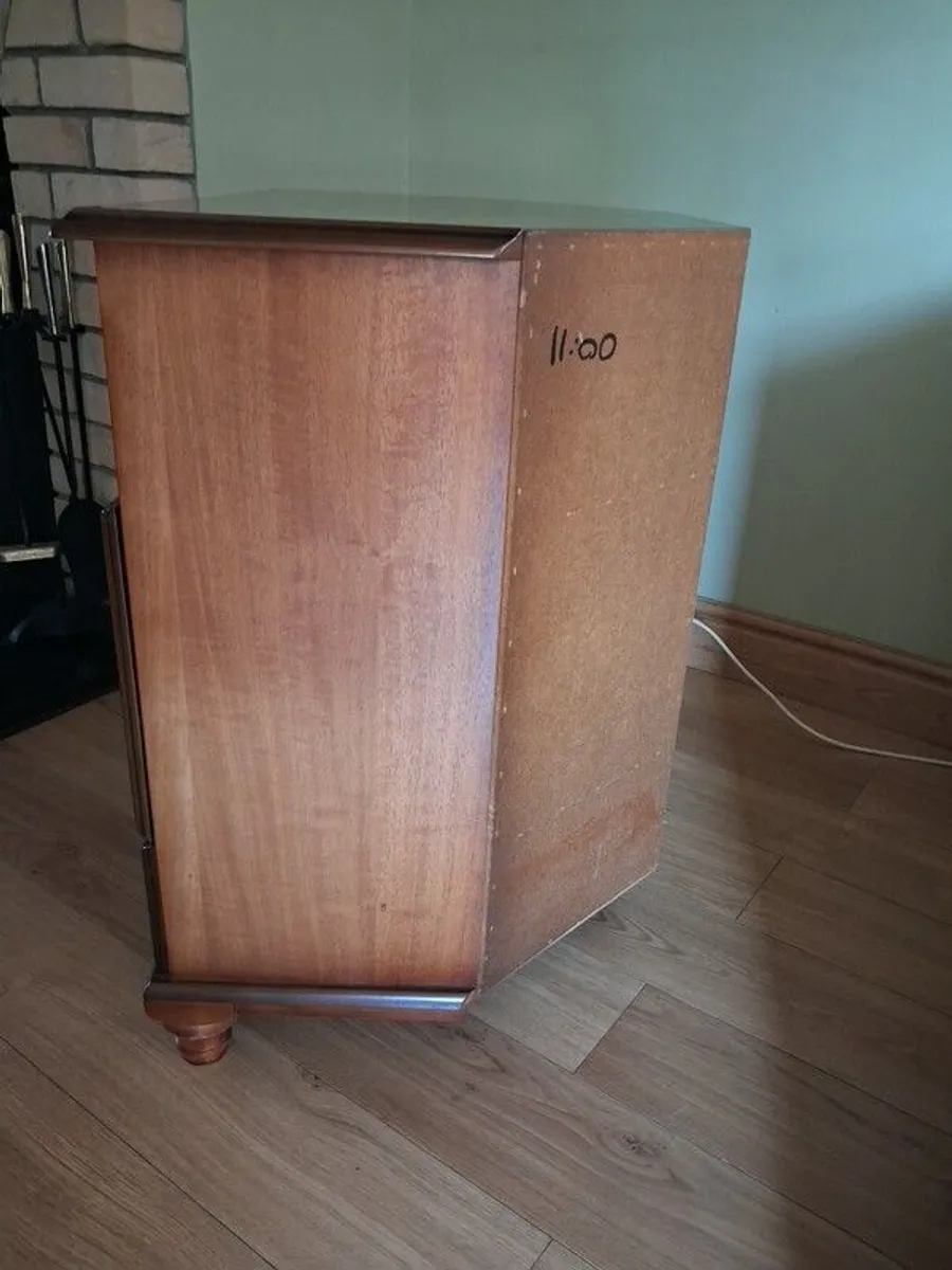 furniture - Image 3