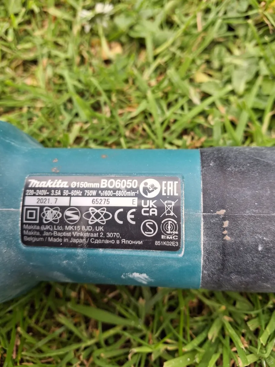 makita bo6050j + dewalt detail sander set - Image 2
