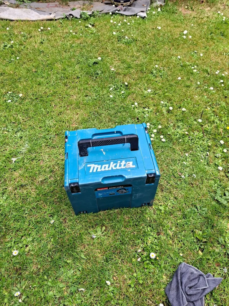 makita bo6050j + dewalt detail sander set - Image 3