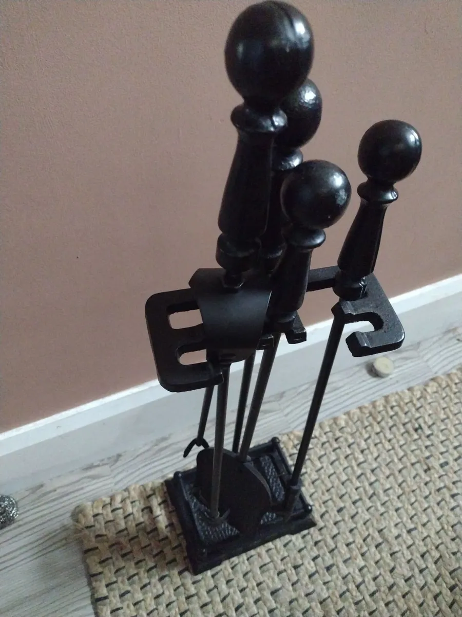Heavy fireplace companion set - Image 1