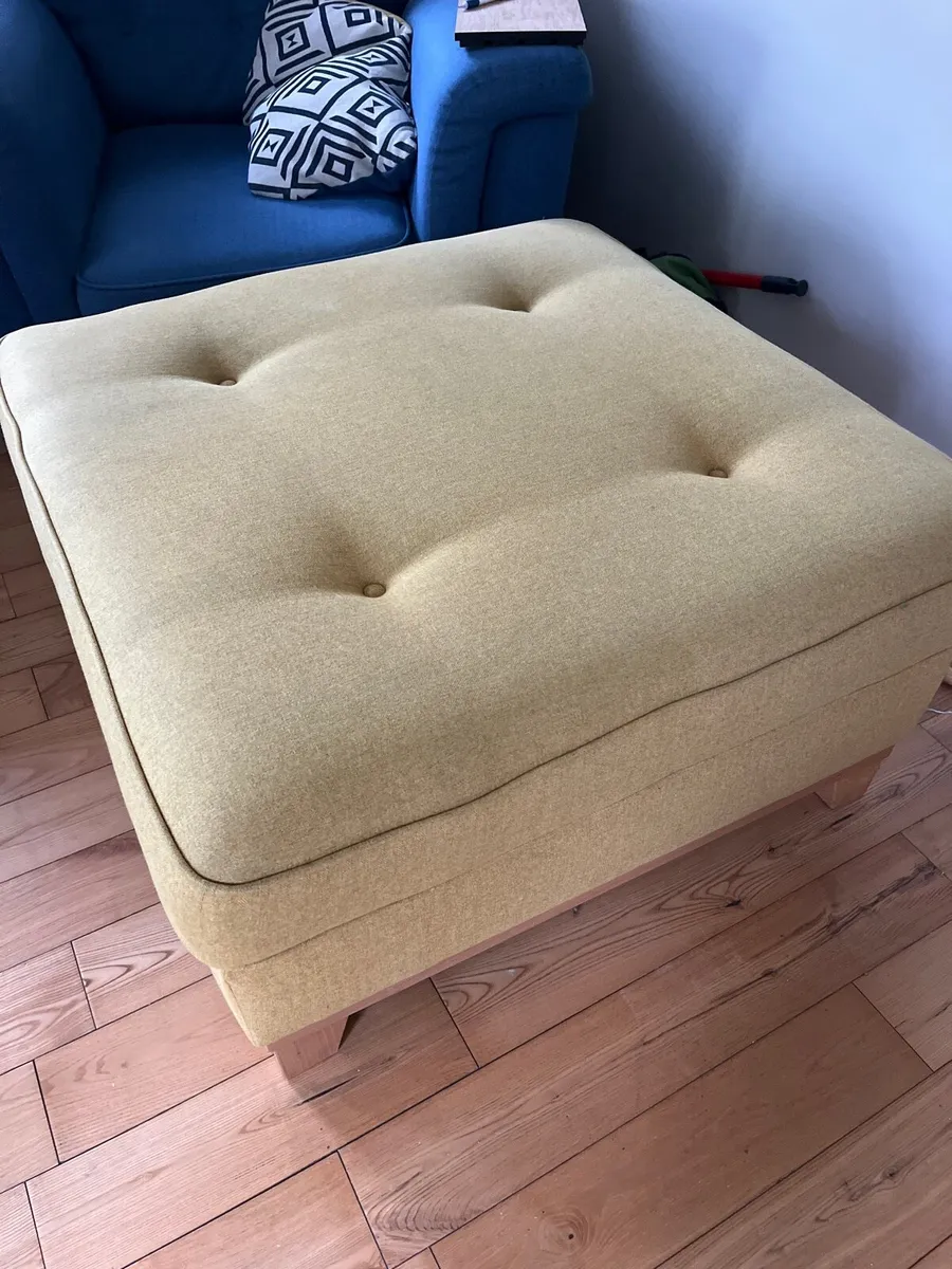 Pouffe - Image 2
