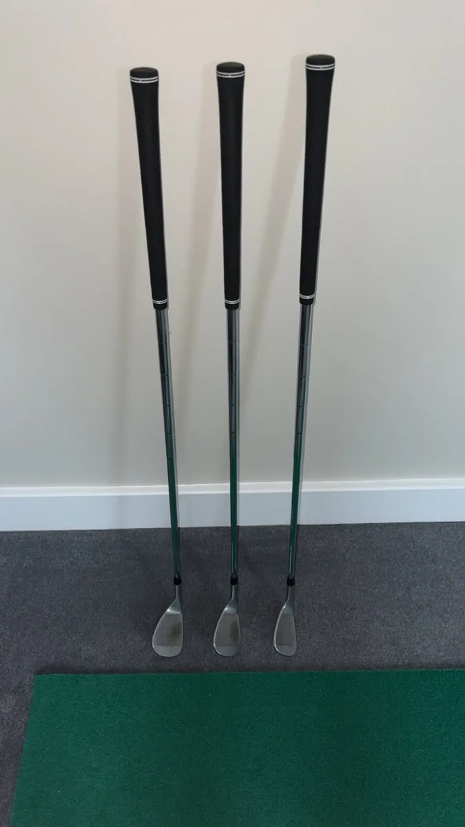 Ping golf s159 wedges (46,56,60) - Image 1
