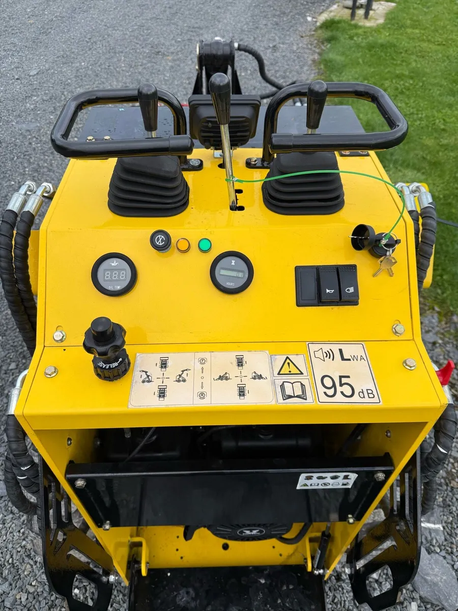 mini skid steer - Image 4