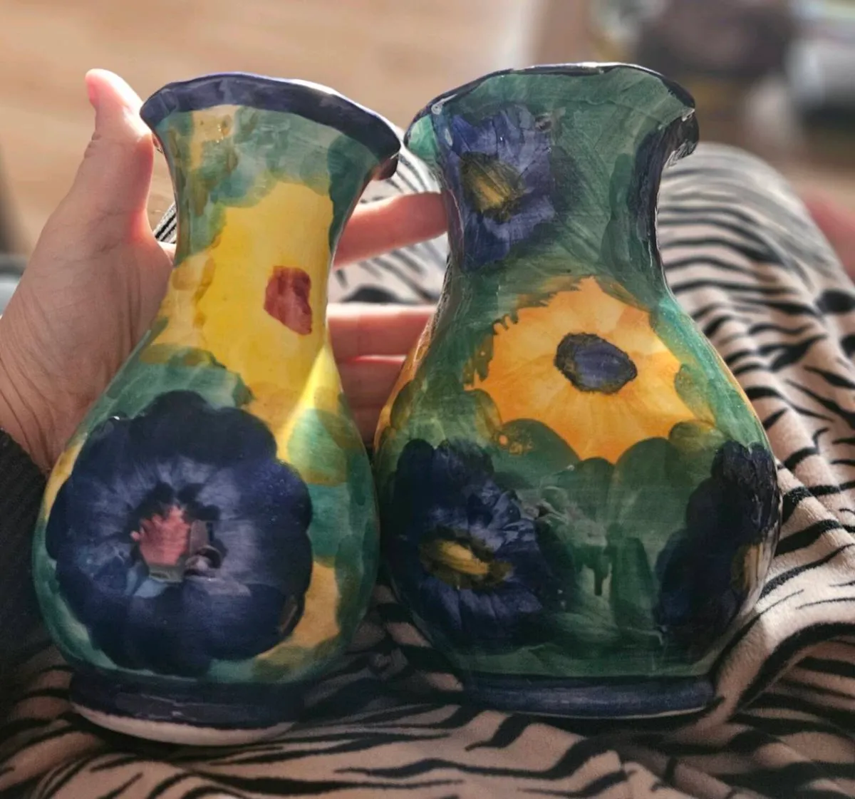 2 Vases - Image 3