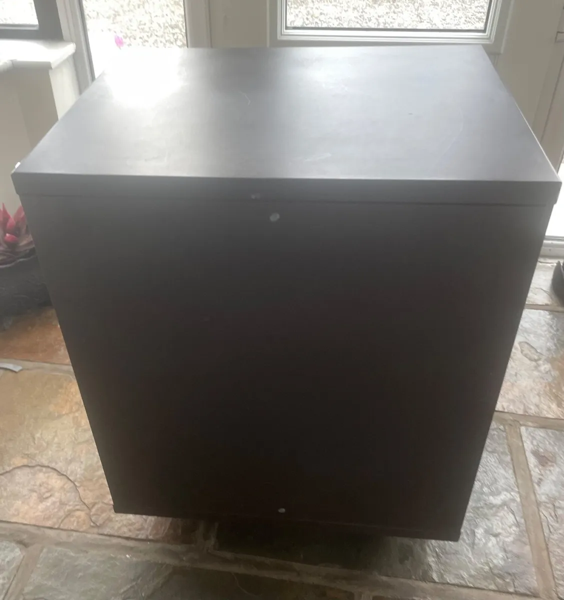 Triumph steel 2-drawer filing cabinet. - Image 2
