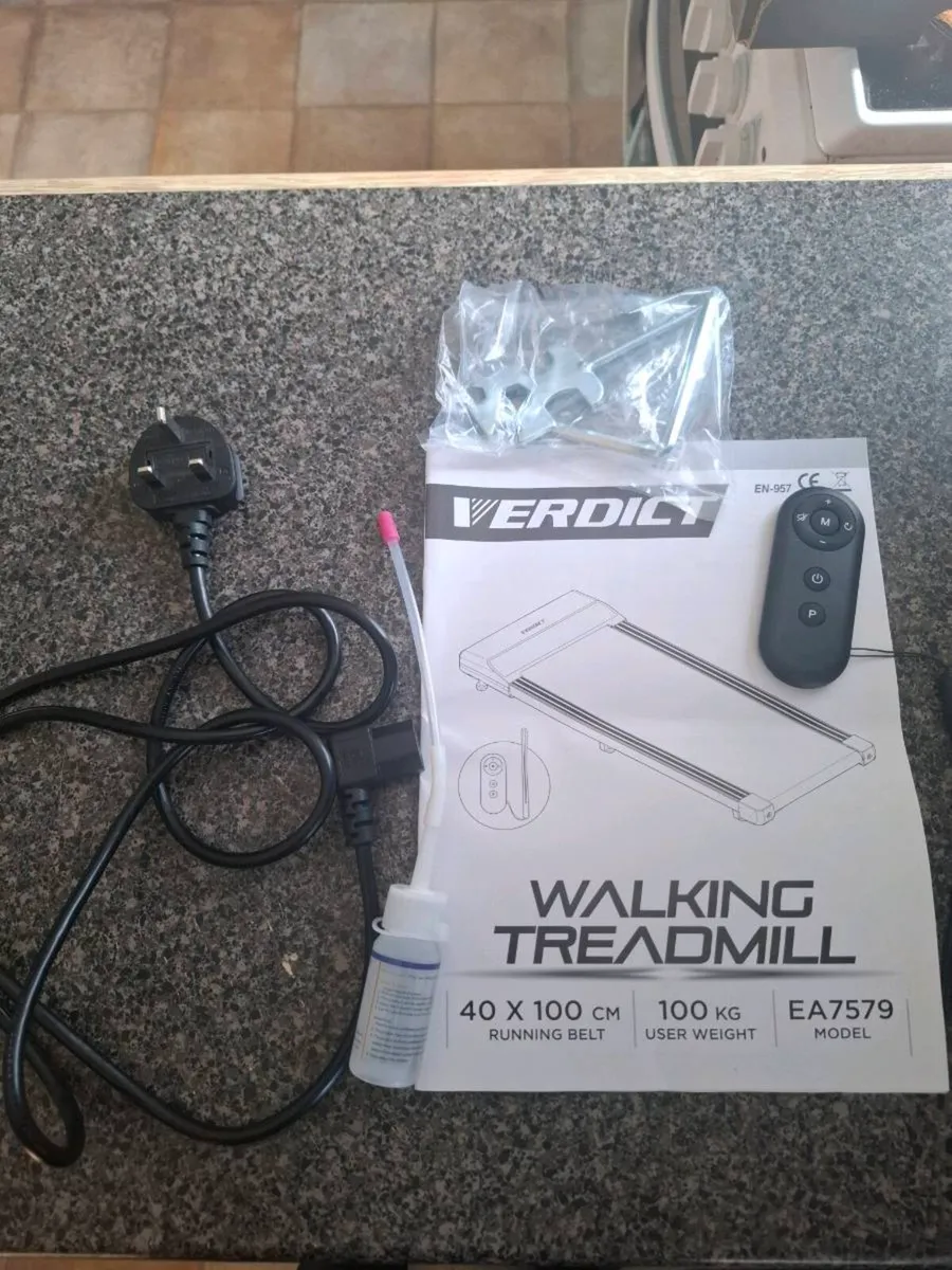 Treadmill - Image 2