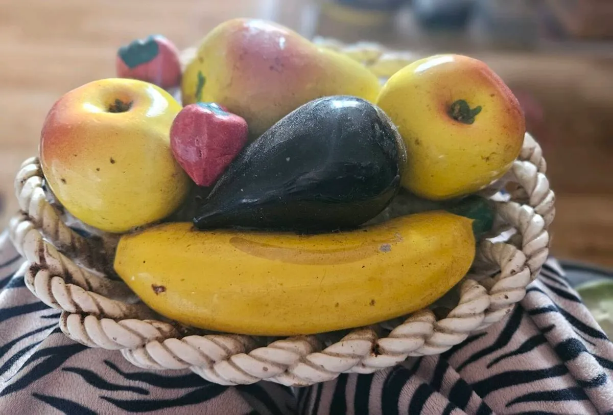 Ceramic Fruit Bowl - Image 1