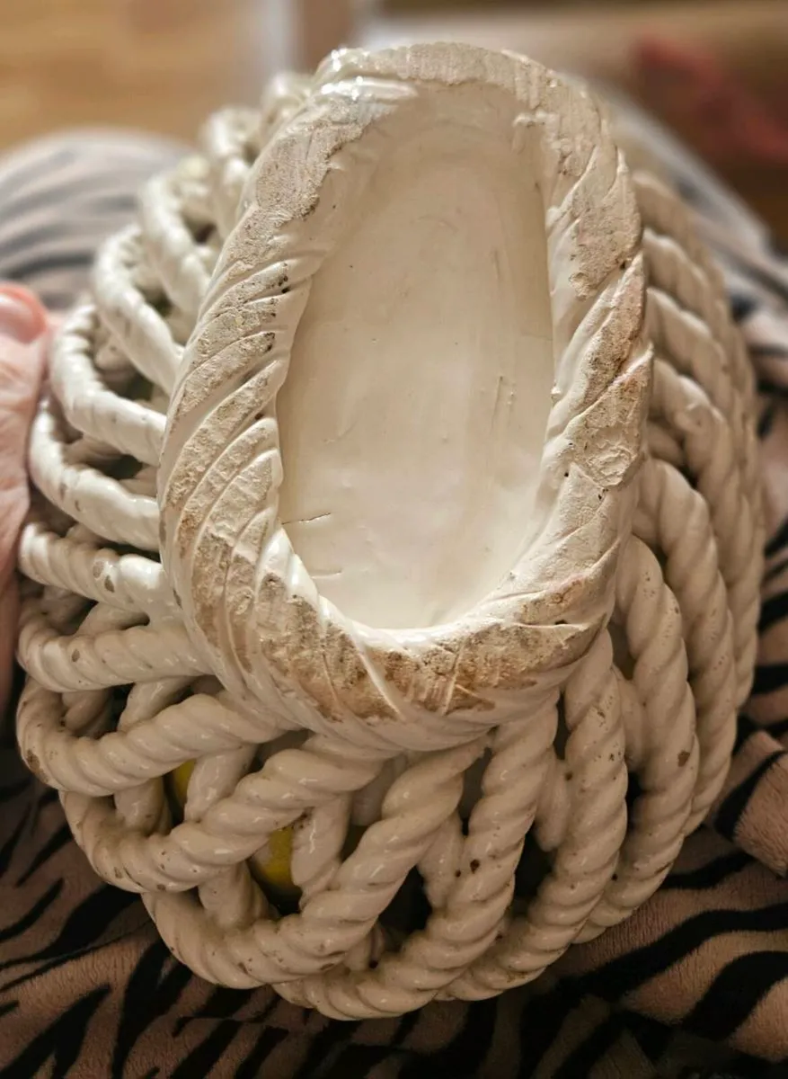 Ceramic Fruit Bowl - Image 3