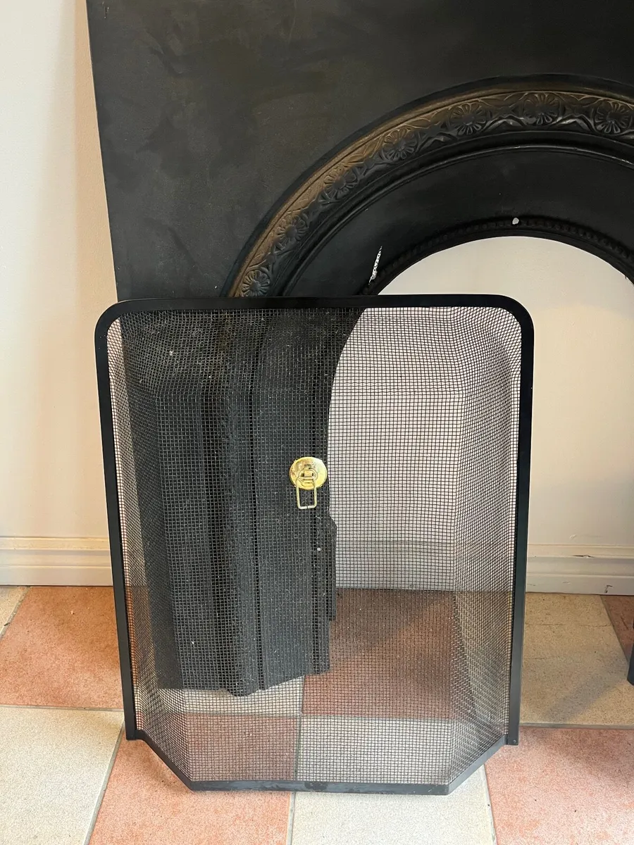 Fireplace - Image 3