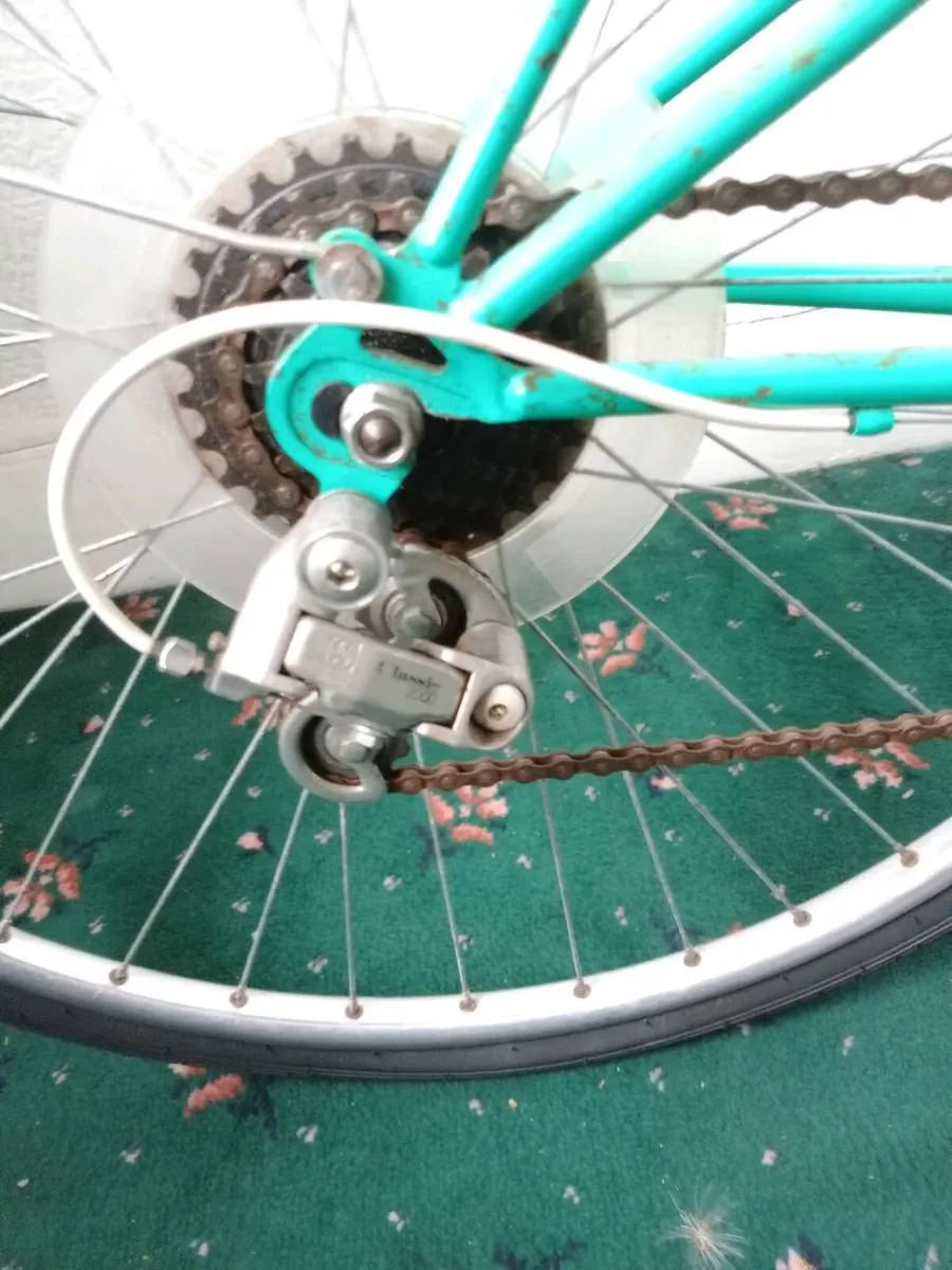 Vintage Peugeot Bike - Image 4