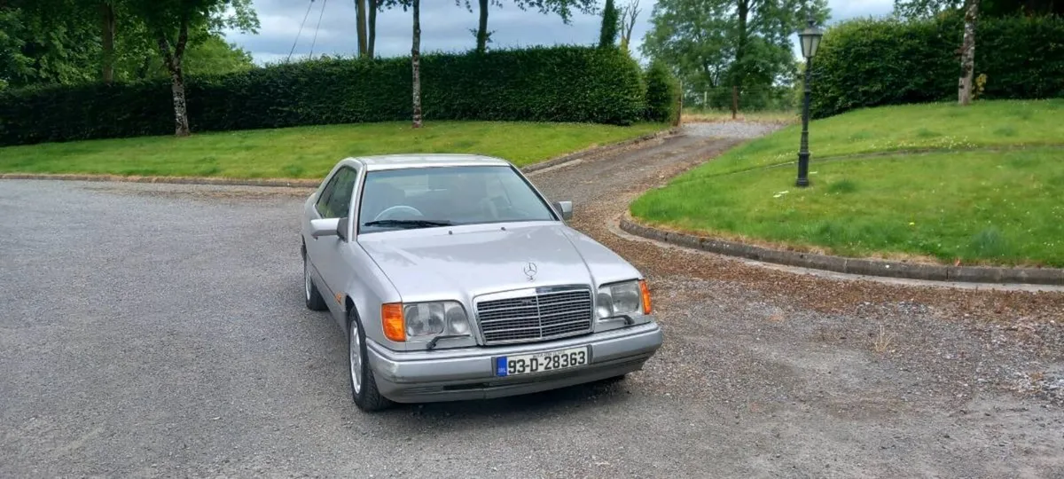 1993 Mercedes-Benz w124 3.2 Coupe - Image 2