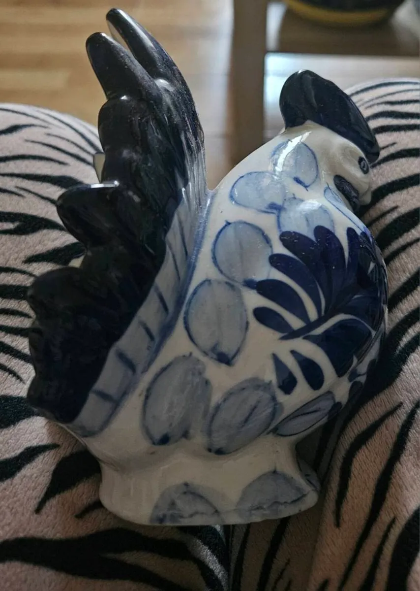 Blue and White Hen Ornament - Image 1