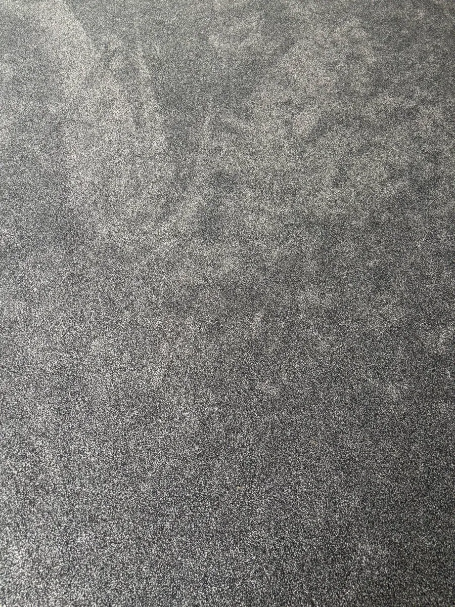 Carpet for sale - Image 3