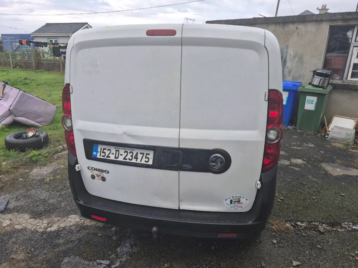 Van - Image 3