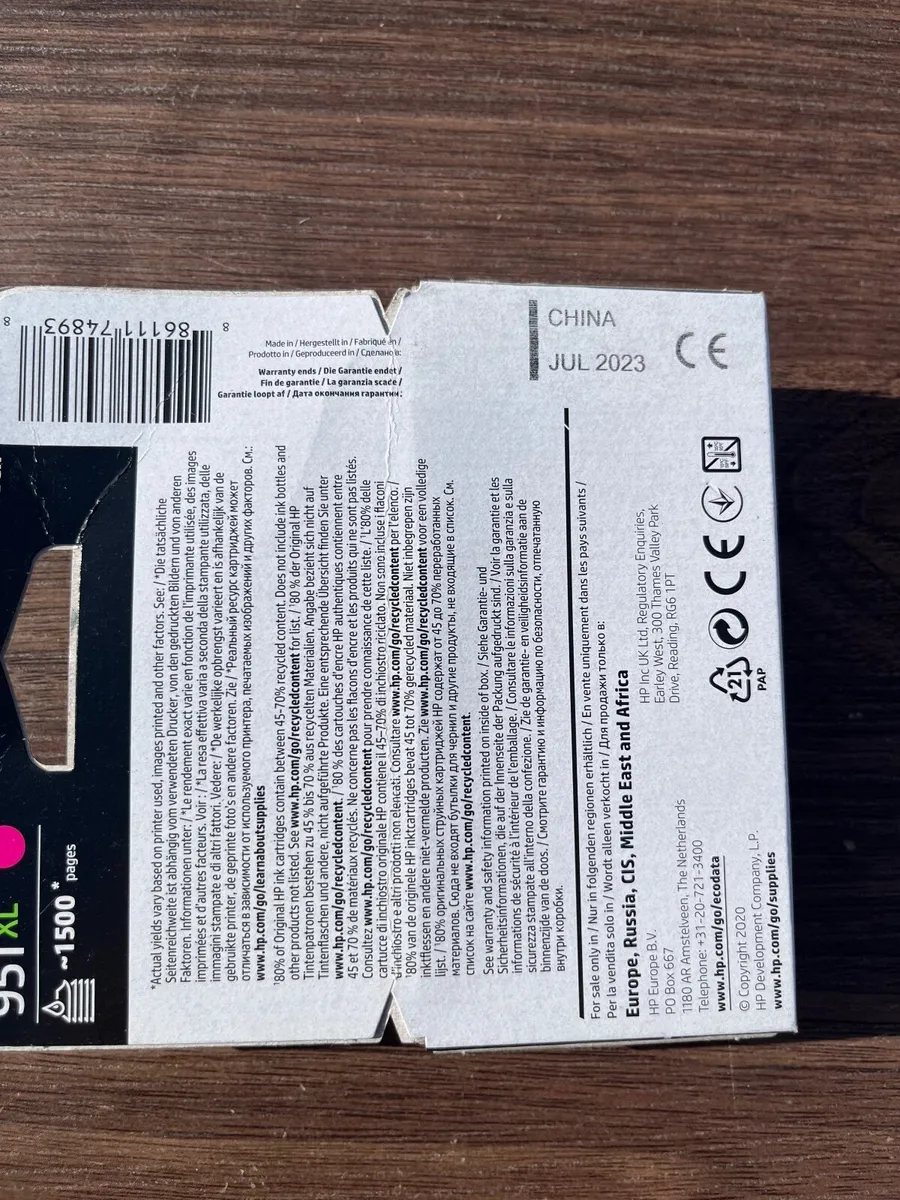 HP 951XL Magenta High Yield Ink Cartridge - Image 2