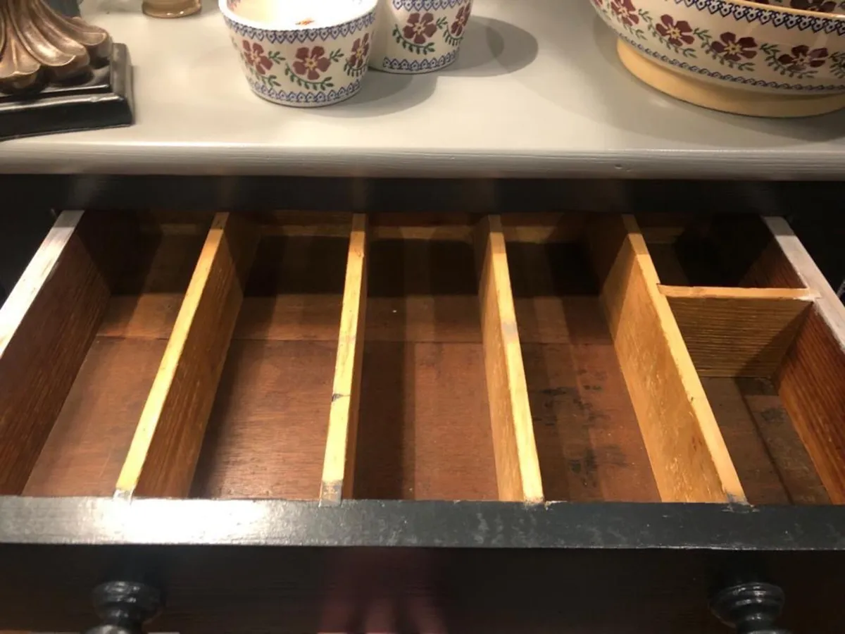 Kitchen Dresser - Image 2