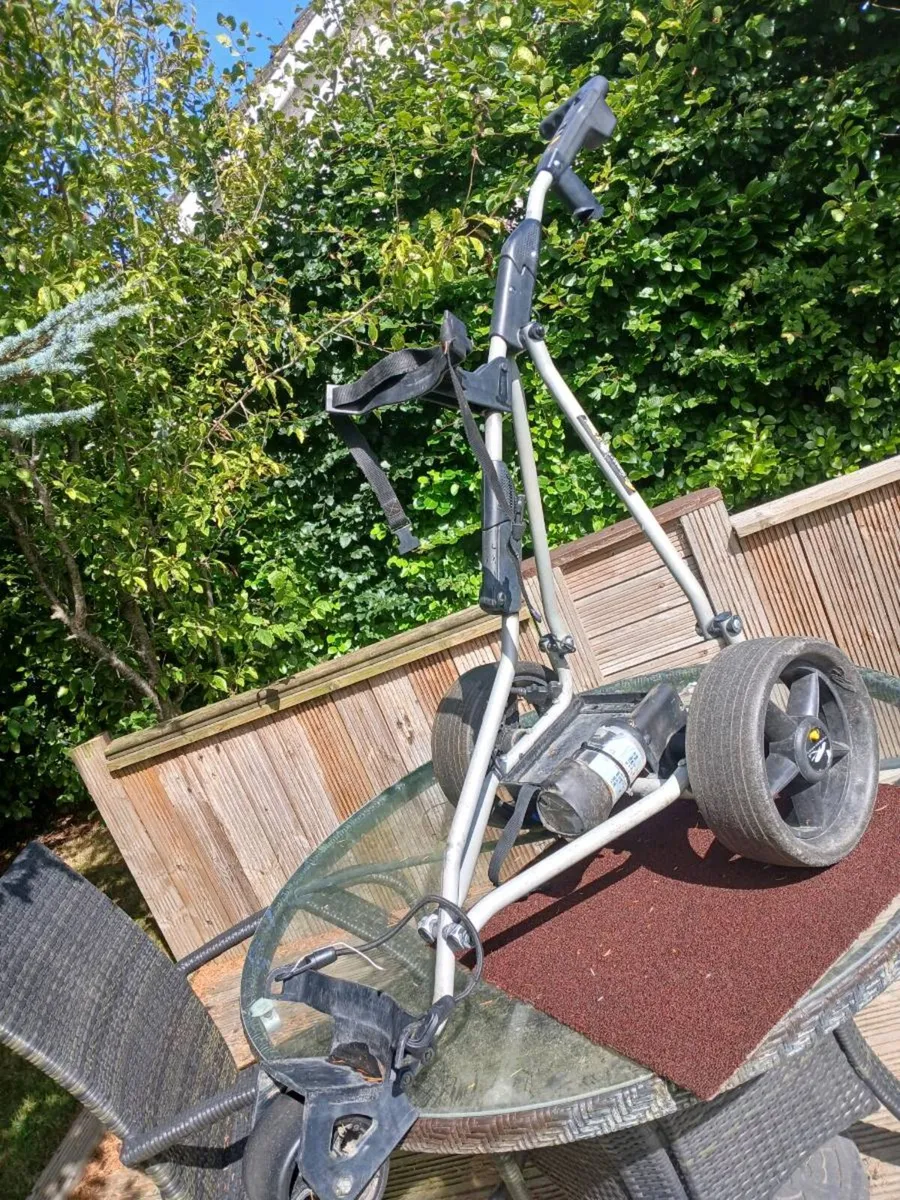 Golf Trolley power caddy - Image 1