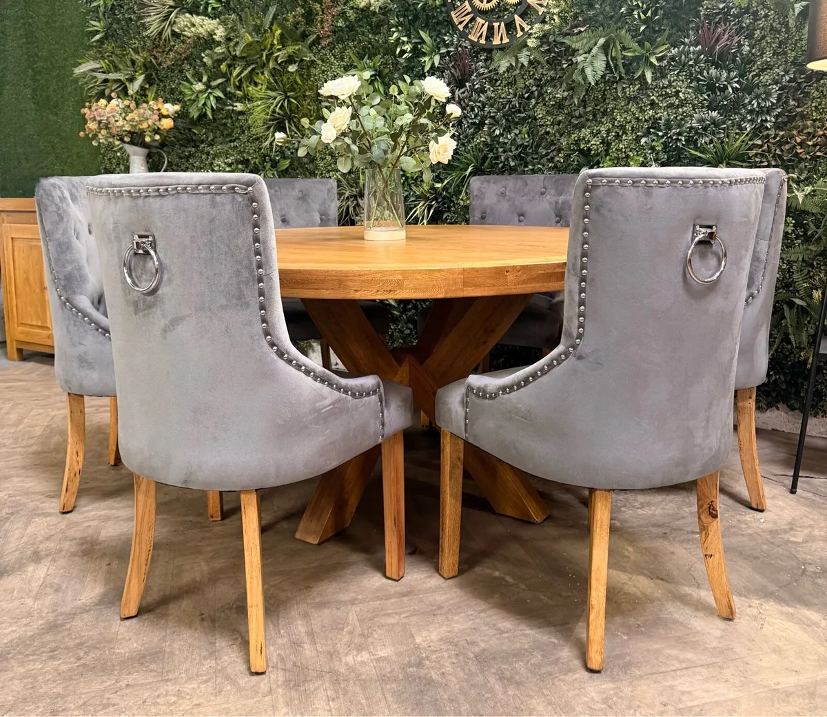 American oak kitchen table & 6 chairs (Ex-display) - Image 2