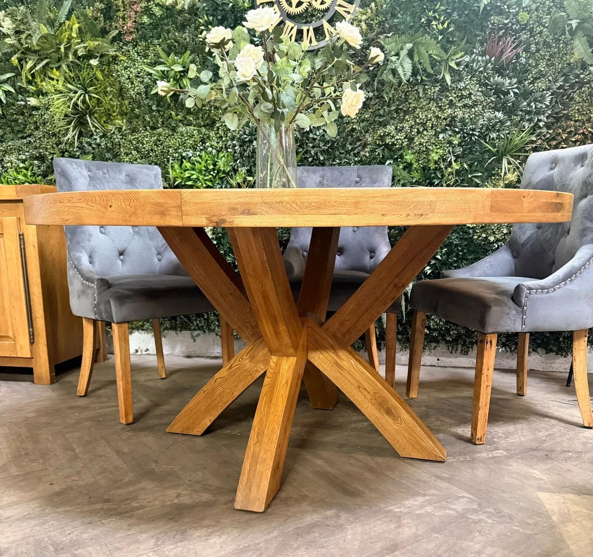 American oak kitchen table & 6 chairs (Ex-display) - Image 3