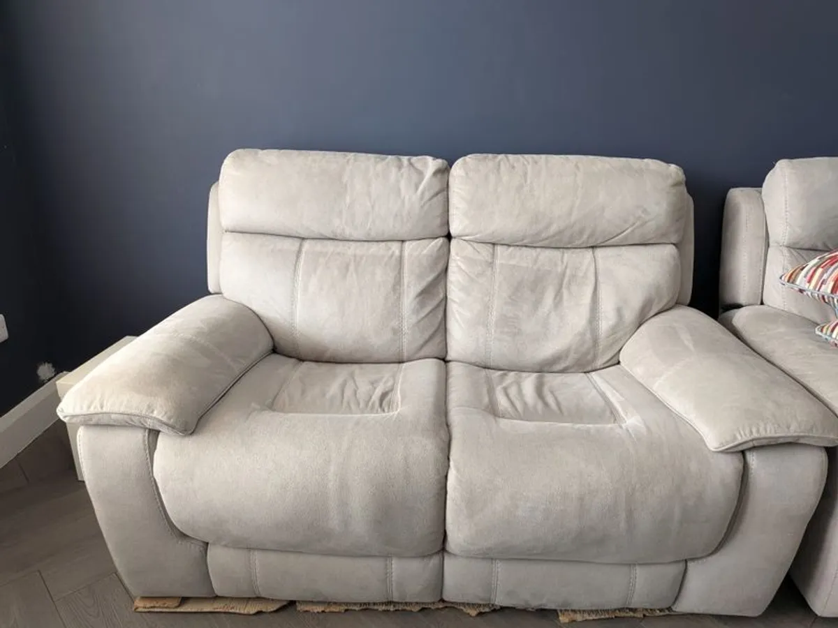 Ryder 2 Seater Power Plus Recliner - Image 1