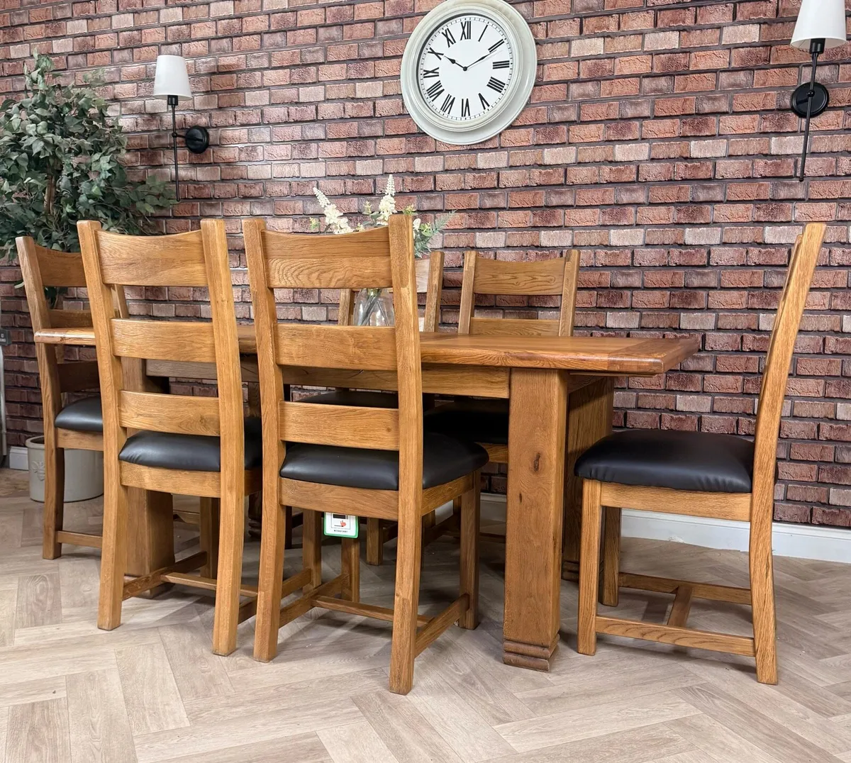 Extending Danube oak kitchen table&6 chairs new co - Image 1