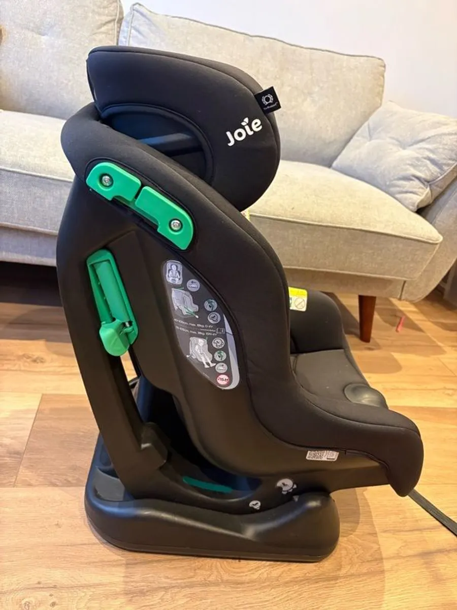 Joie Steadi R129- Rear/Front Facing Car Seat, Seat Belt Fitting - Image 2
