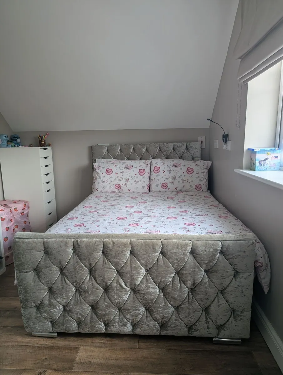 Double bed bases - Image 1