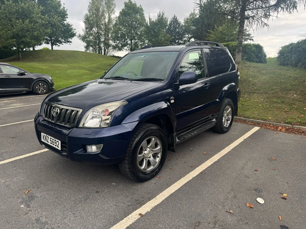 2007 Toyota Landcruiser - Image 2