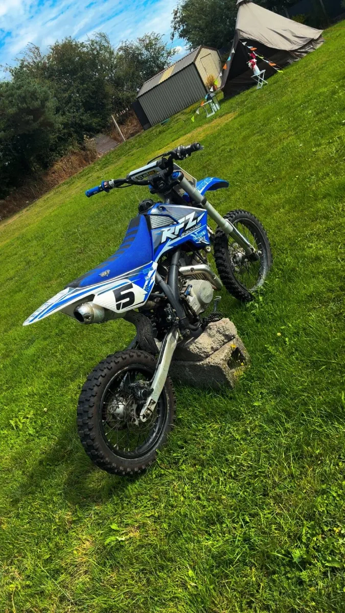 Rfz 140 Pitbike