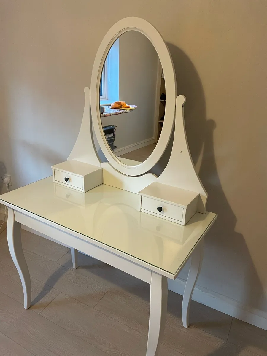 Dressing / Vanity Table and stool - Image 2