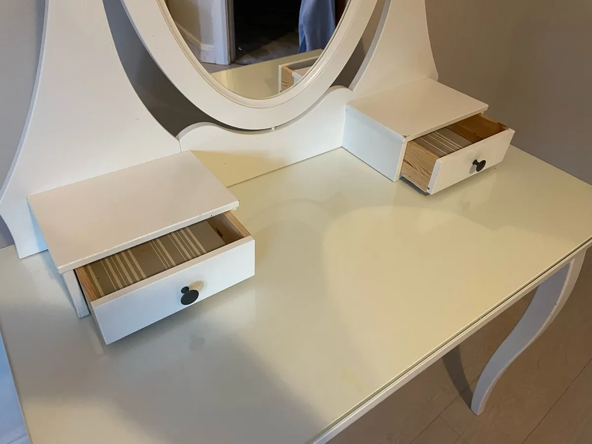 Dressing / Vanity Table and stool - Image 4