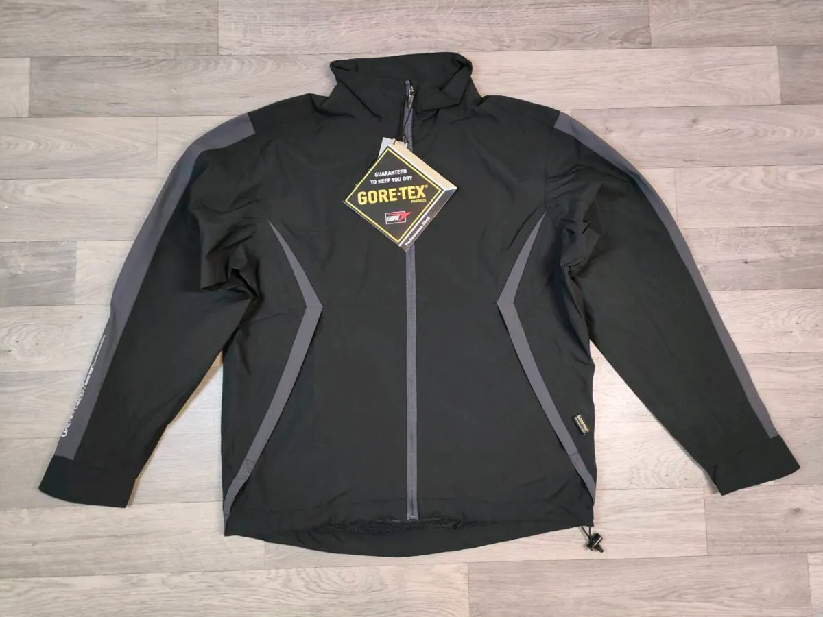 NEW Galvin Green GoreTex Waterproof Golf Jacket M - Image 1
