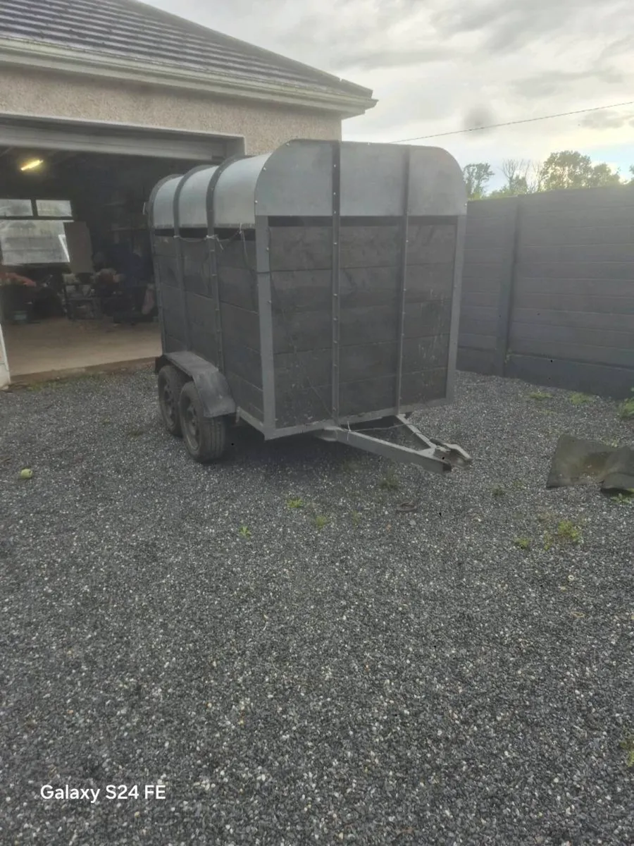 Livestock trailer - Image 2