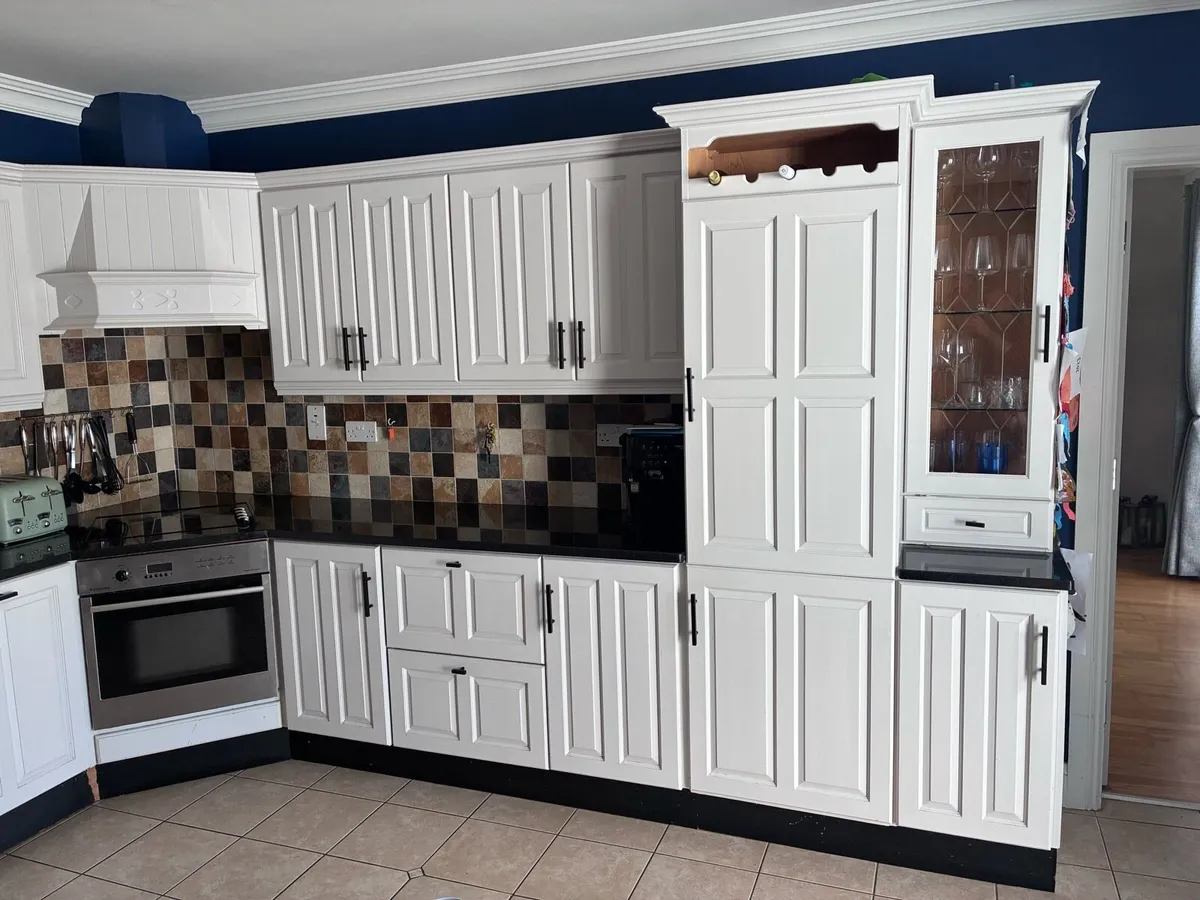Kitchen - Image 3