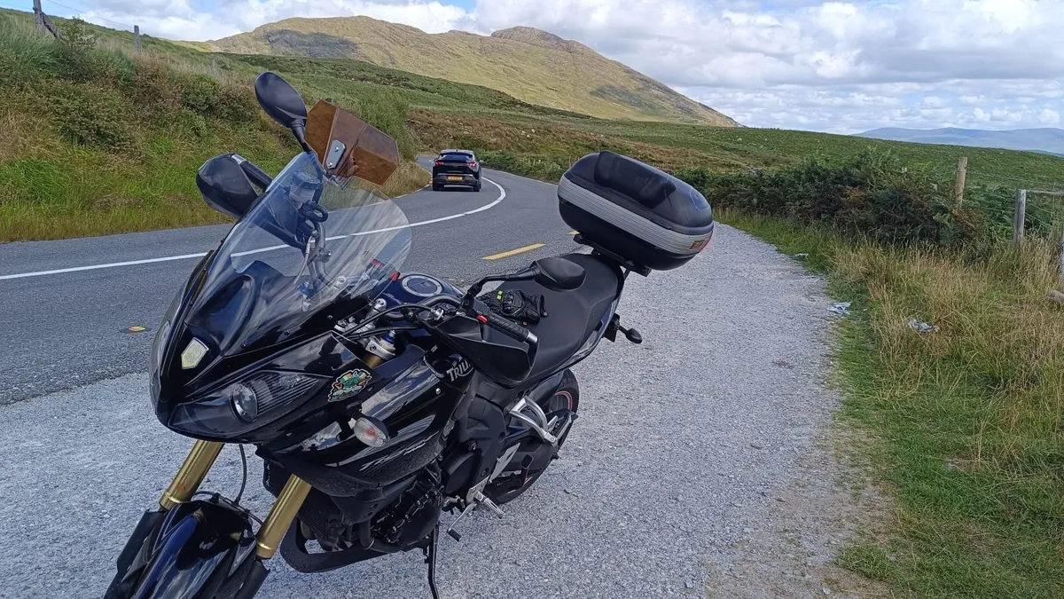 2010 Triumph Tiger 1050 - Image 3