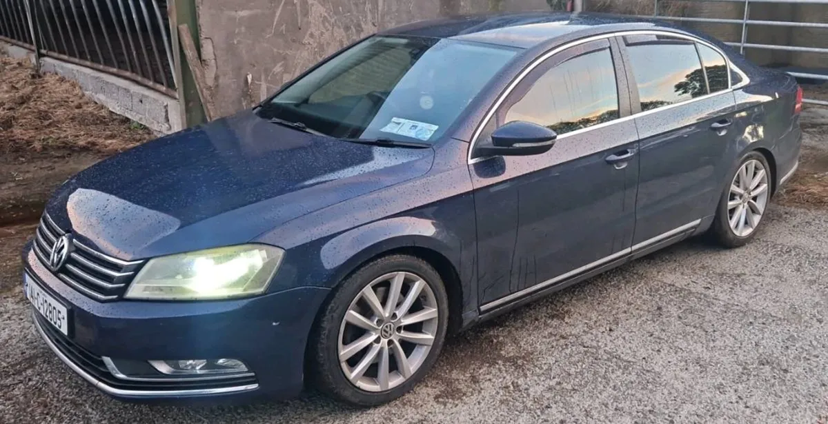 2014 Ex Model Passat 2.0 - Image 1