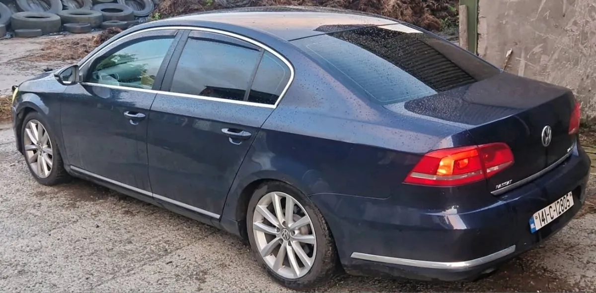 2014 Ex Model Passat 2.0 - Image 3