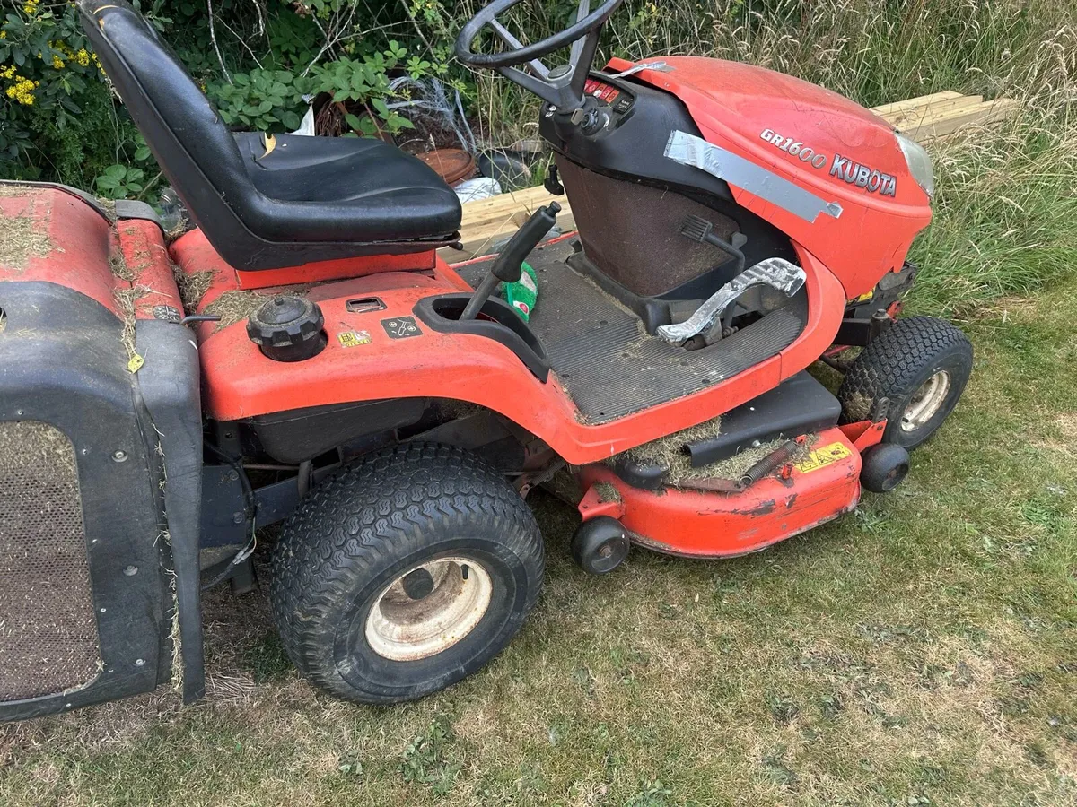 Kubota GR1600 Ride on Mower - Image 4