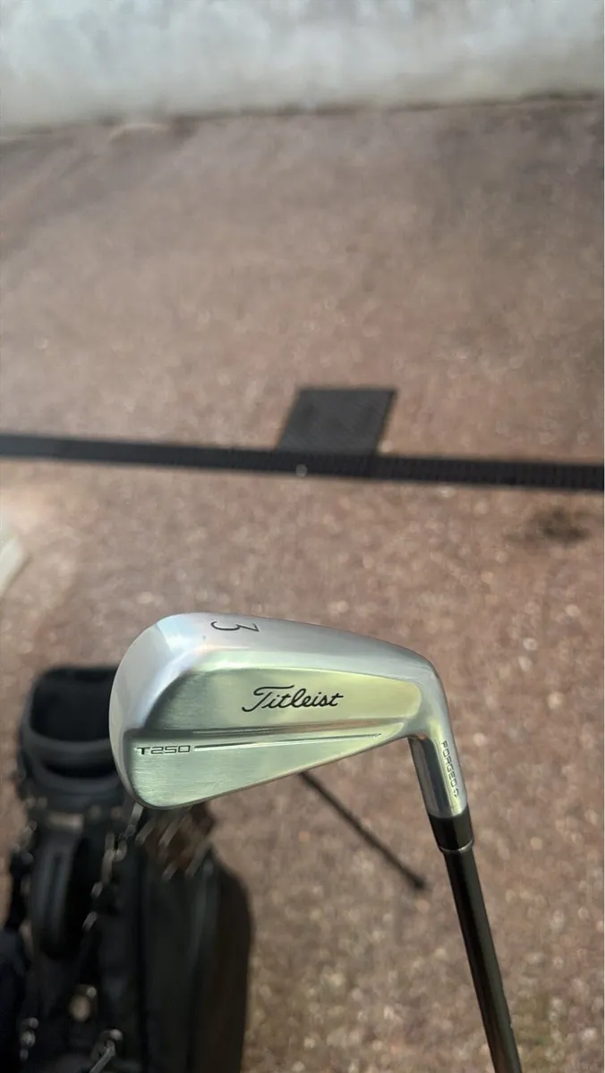 Titleist T250 3Iron - Image 2