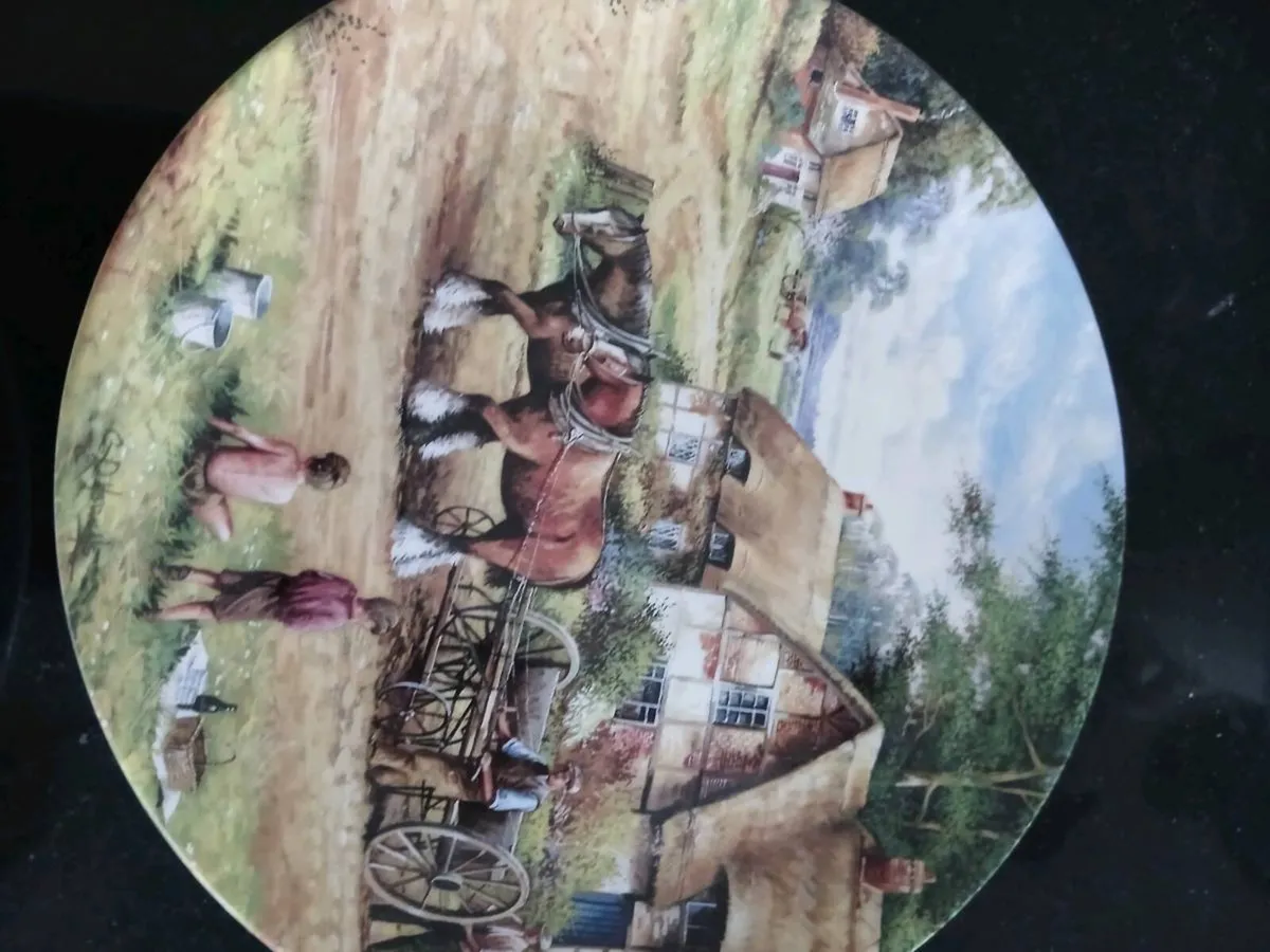 Wedgewood plates - Image 3