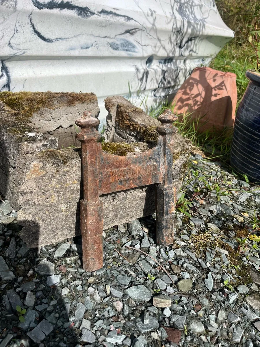 Pierce Wexford Boot Scraper - Image 1