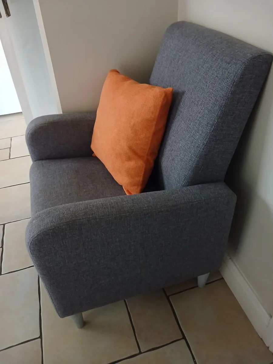 Armchair - Image 3