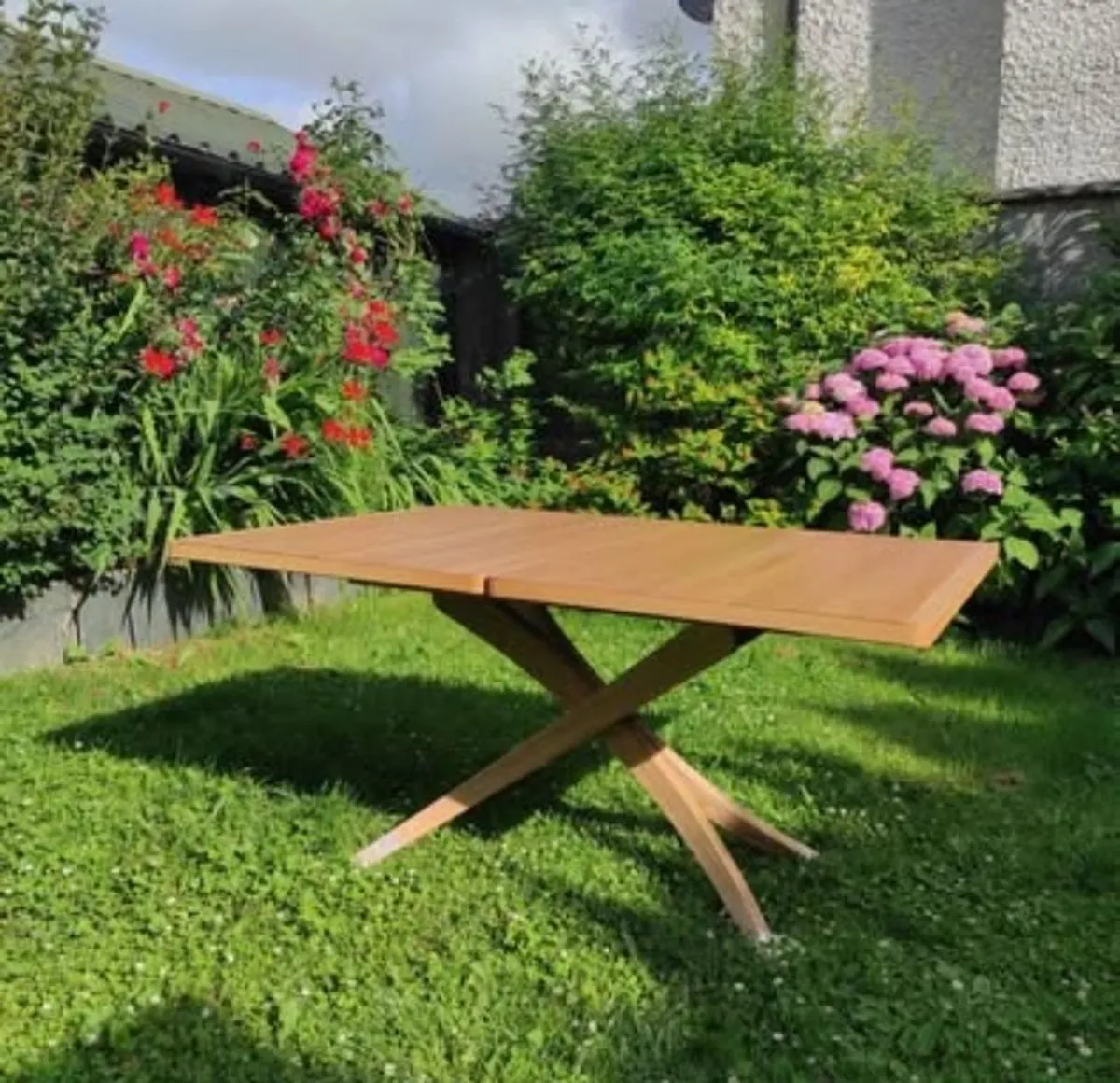 Wooden transformable table. NEW - Image 4