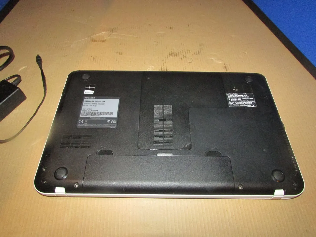 Toshiba Laptop - Image 3