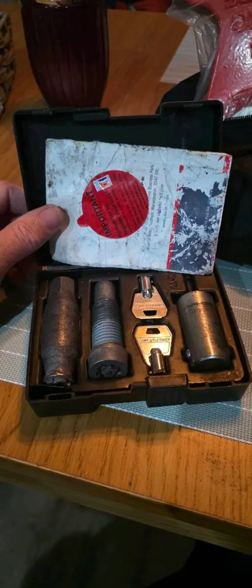 Alko Wheel Lock nr43 & nr44 - Image 2
