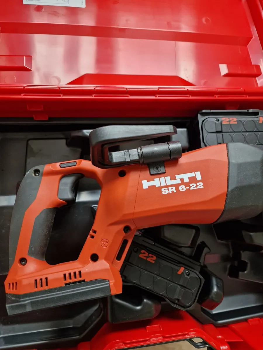 Hilti reciprocating saw - Image 4