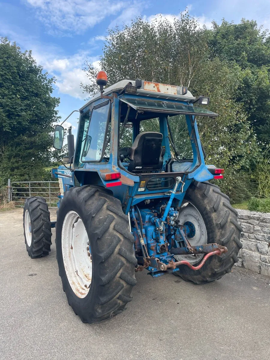 Ford 7910 1983 - Image 2